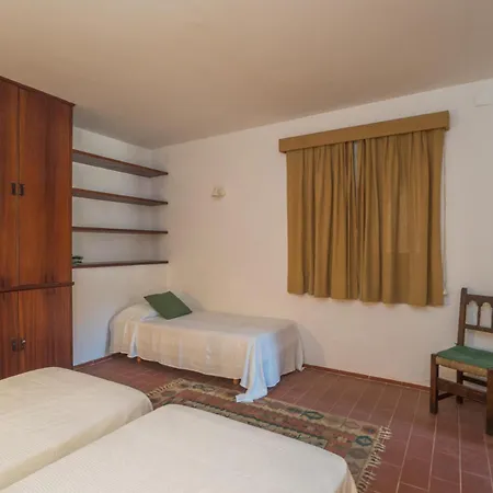 Sr-38 Sa Riera 5 Pax Apartment *